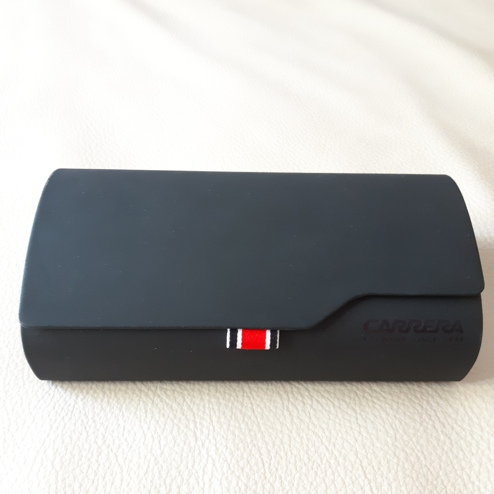 EUC CARRERA Magnetic Hard Sunglasses Case